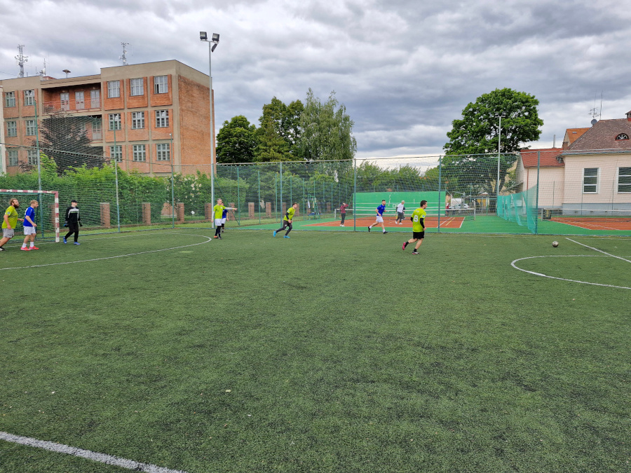 Vertigo : FC Blešno A  9 : 7 (3:5)