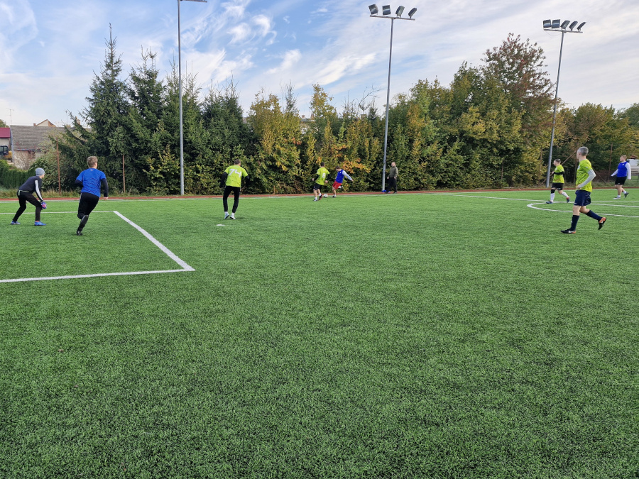 FC Blešno A : BFK Orel HK A  6 : 11 (4:6)