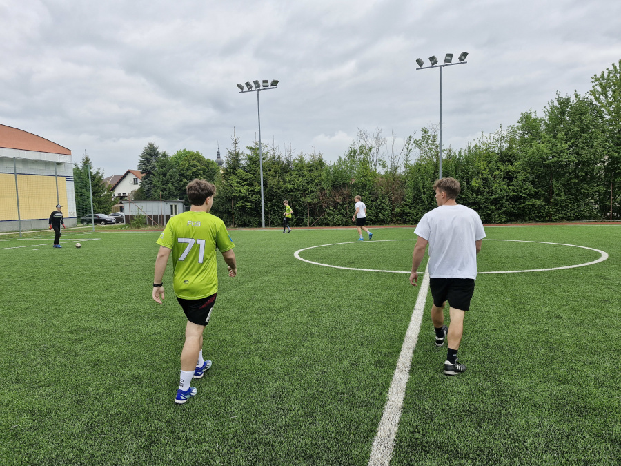 FC Blešno B : Bílý balet  4 : 3 (0:0)